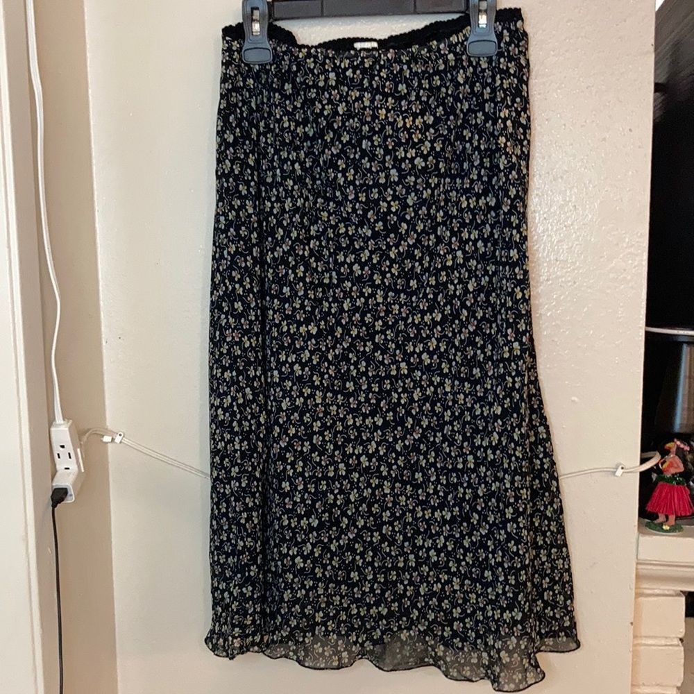 Nice skirt 